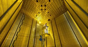 Yale mempersiapkan teknologi penting untuk detektor DUNE neutrino bawah tanah 4.850 kaki
| beritakitanih Yale mempersiapkan teknologi penting untuk detektor DUNE neutrino bawah tanah 4.850 kaki
| beritakitanih